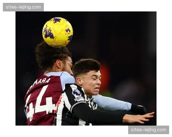 维拉定位球威胁分析：蒂勒曼斯角球助攻成破密集防守利器